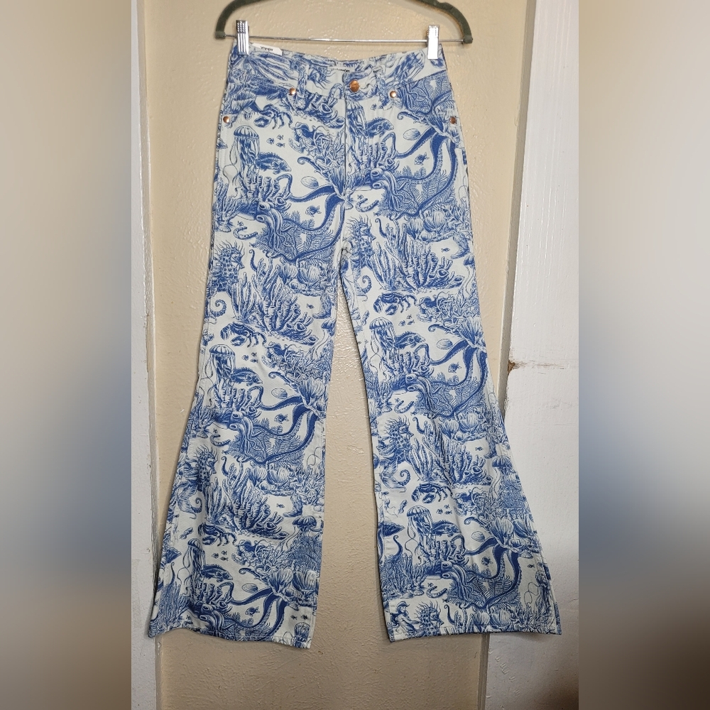 Wrangler High Rise Wanderer FLARE JEAN IN SAILING SEVEN SEAS Nautical Print - Picture 6 of 15